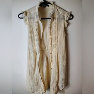 Love stitch small button up cream color shirt